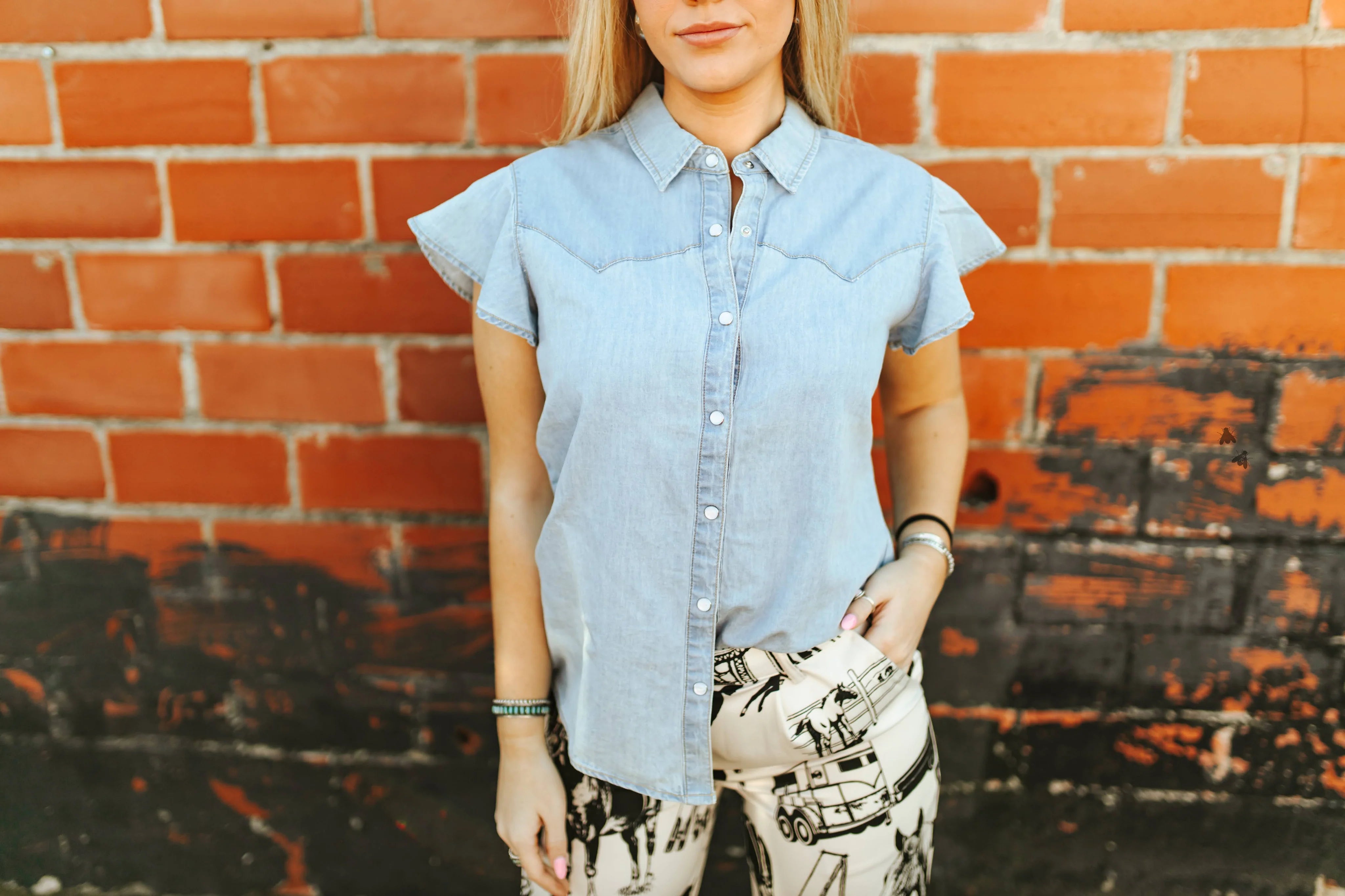 DAINTY DENIM TOP