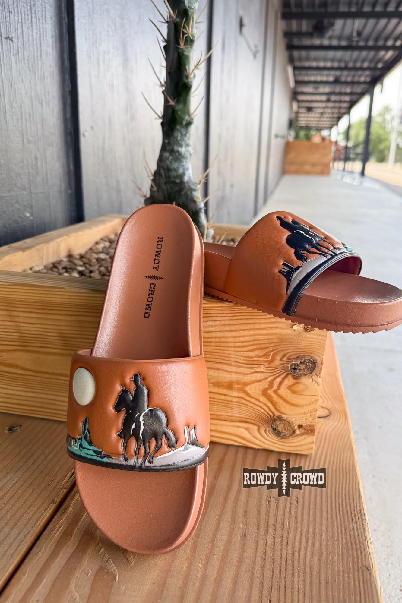 Brown Saddle Bum Slides