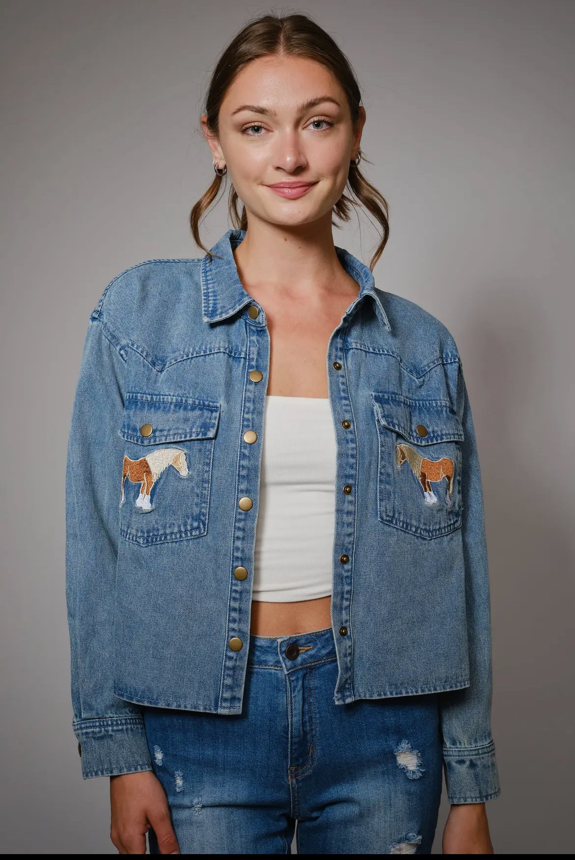 Horse cropped shirt (pre order available ships Oct 13th)