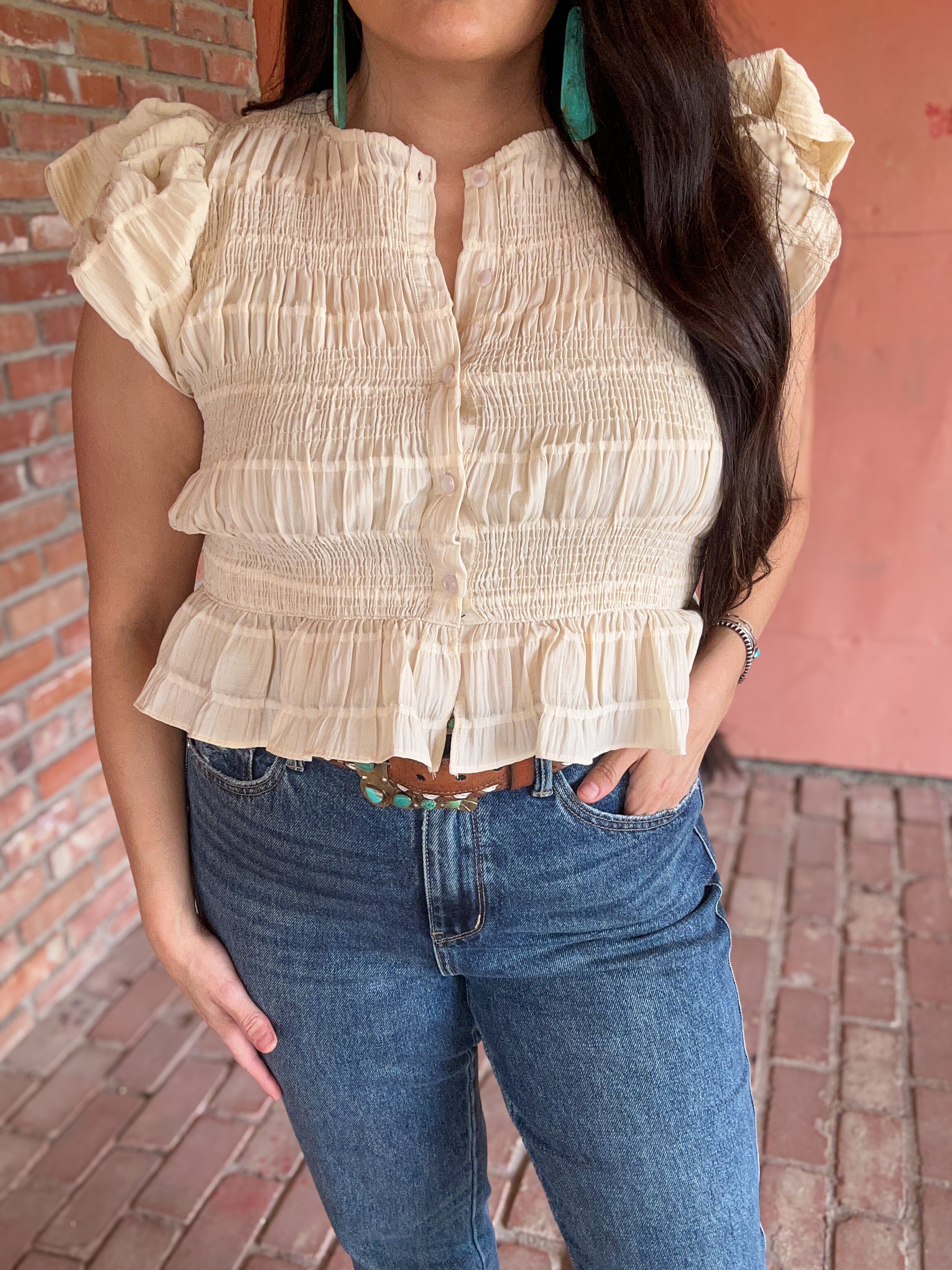 Puff sleeve smocking top