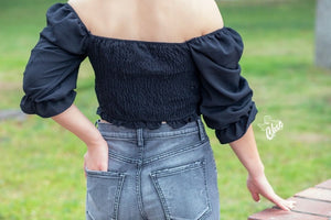 Black ruched crop top