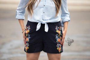 Floral Embroidery Shorts